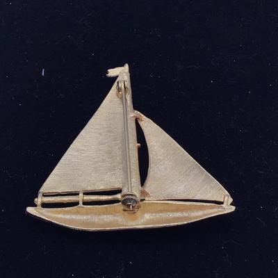 Vintage sailboat brooch