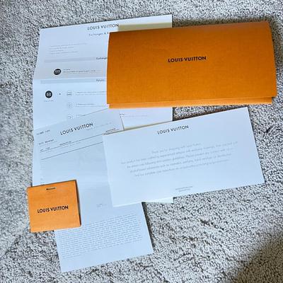 NIB Louis Vuitton Monogram Shine Shawl