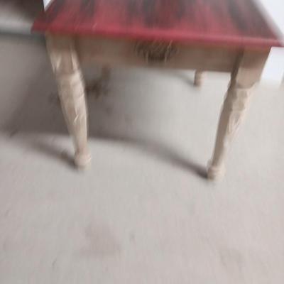 Neat farm style end table