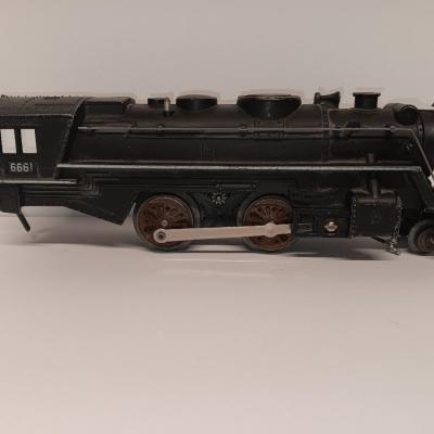 Marx 666 Die- Cast Steam Locomotive Engine Smoker Santa FE train & track set