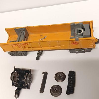 Marx 666 Die- Cast Steam Locomotive Engine Smoker Santa FE train & track set