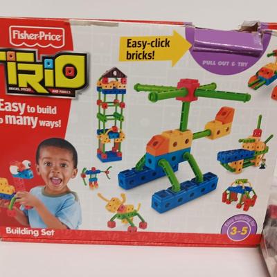 Fisher-Price Trio Bricks, sticks and panels - Large bag of Lego's