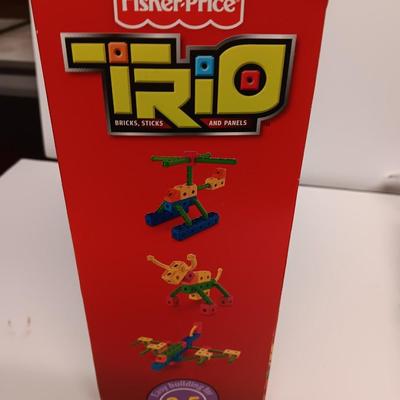 Fisher-Price Trio Bricks, sticks and panels - Large bag of Lego's