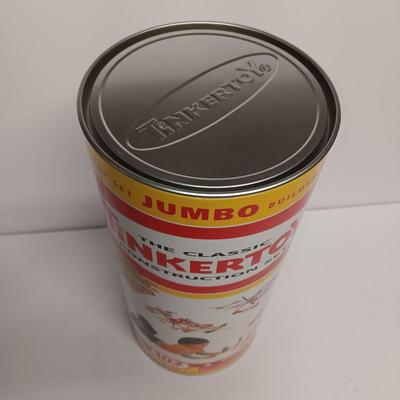 The classic Tinkertoy Constuction Set