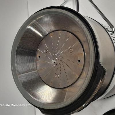 Nice stainless Jack LaLanne's Power Juicer Model E-1188