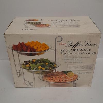 Creative ware Lightly used Orbit Buffest server with 3 unbreakable Polycarbonate bowls and lids