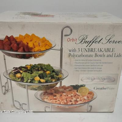 Creative ware Lightly used Orbit Buffest server with 3 unbreakable Polycarbonate bowls and lids