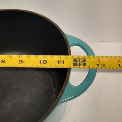 Beautiful cast iron FIESTA pot with lid