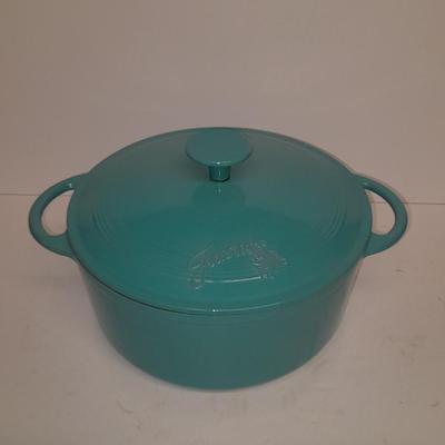 Beautiful cast iron FIESTA pot with lid