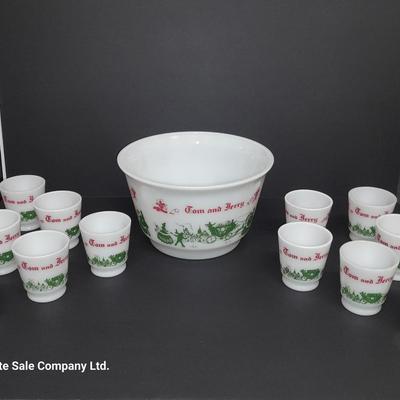 Antique vintage Tom & Jerry's punch bowl with 12 Tom & Jerry's Mugs