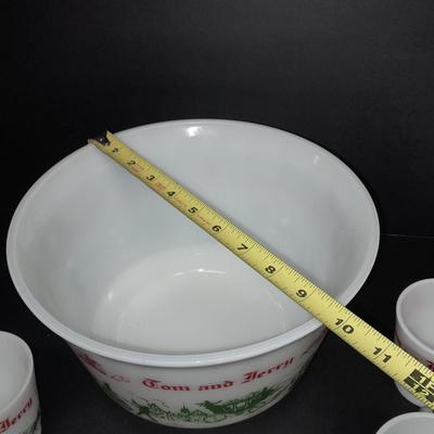 Antique vintage Tom & Jerry's punch bowl with 12 Tom & Jerry's Mugs
