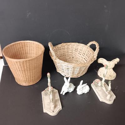 Cast Iron chicken door stop - metal hooks/hangers = two ceramic rabbits and two decorative baskets