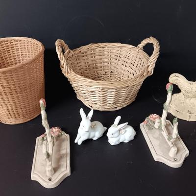 Cast Iron chicken door stop - metal hooks/hangers = two ceramic rabbits and two decorative baskets