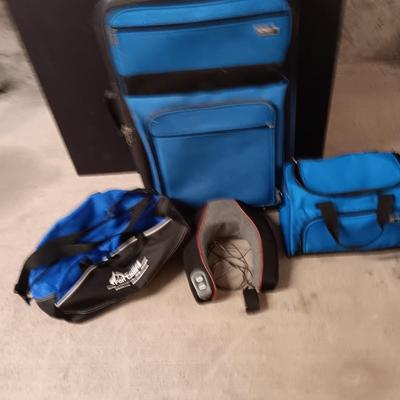 CIAO! Suitcase - two smaller Carryon sized bags - and a neck massager