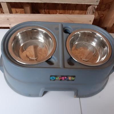 Our pets raised water & food bowls with stand = stainless steel