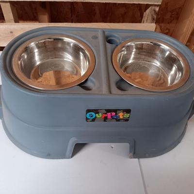 Our pets raised water & food bowls with stand = stainless steel