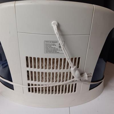 Essick Air Products Evaporative Humidifier with Humidifier cleaner