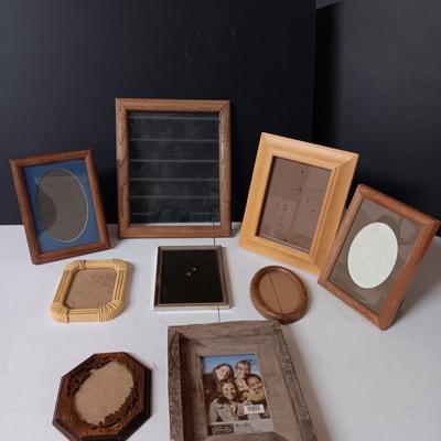 Small decorative picture frames