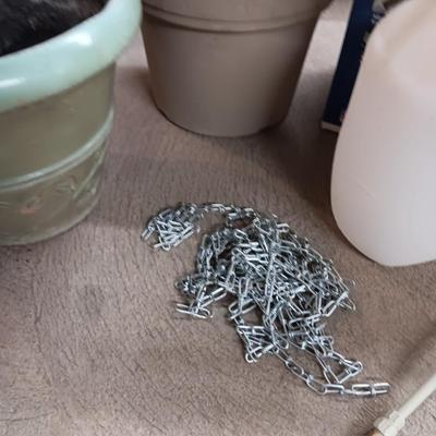 Plastic flowerpots - Weed sprayers - and small chain