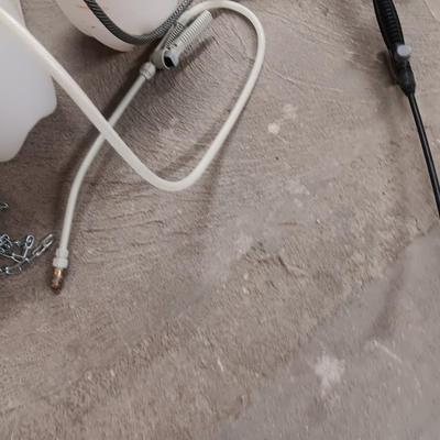 Plastic flowerpots - Weed sprayers - and small chain