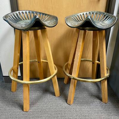 Brass Kings River Casting Bar Stools Tractor Seat