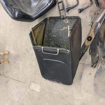 Catchall lot of Needful Things