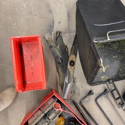 Catchall lot of Needful Things