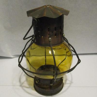 Vintage Brass Oil Kerosene Lamp Amber Shade