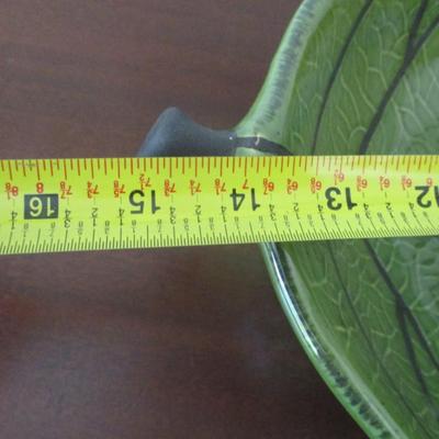 Cracker Barrel Leaf Bowl
