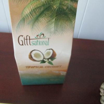 Tropical Coconut Gift Set