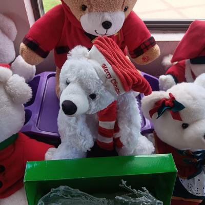 SEVERAL PLUSH BEARS (1 IS MUSICAL) AND A PLASTIC SLEIGH