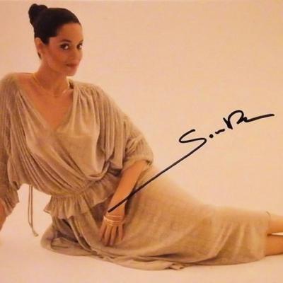 Sonia Braga signed photo 