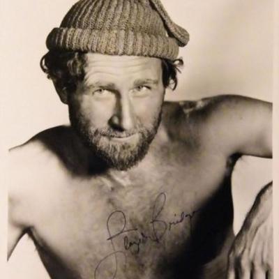 Lloyd Bridges signed portrait photo 