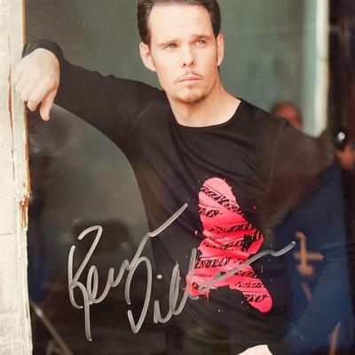Kevin Dillon signed photo