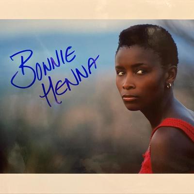 Bonnie Mbuli signed photo
