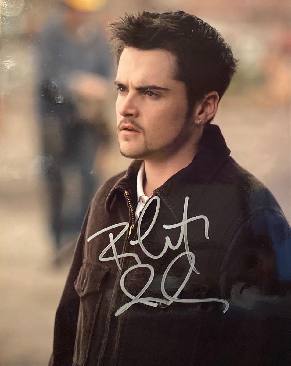 Robert Iler signed photo | EstateSales.org