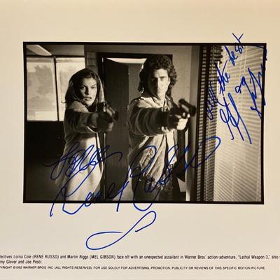 Lethal Weapon 3 Mel Gibson and Rene Russo signed movie photo. GFA Authenticated