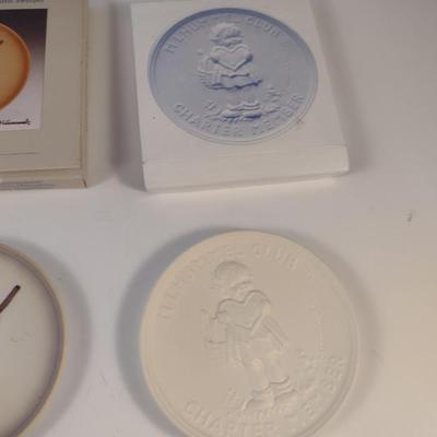 Pair of Hummel Figurines- Porcelain Hummel Club Disks