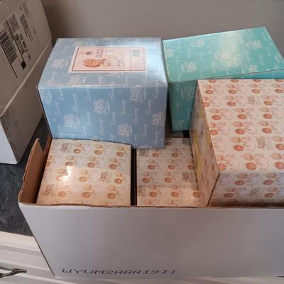 BOX FULL OF LARGER PRECIOUS MOMENTS