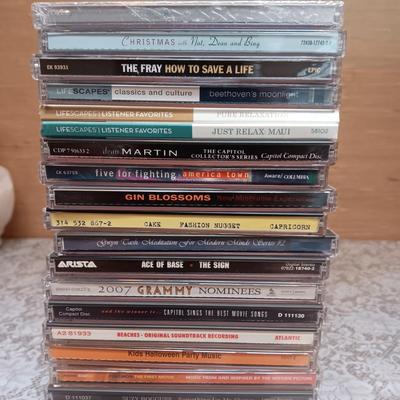 EASY LISTENING ON CD'S