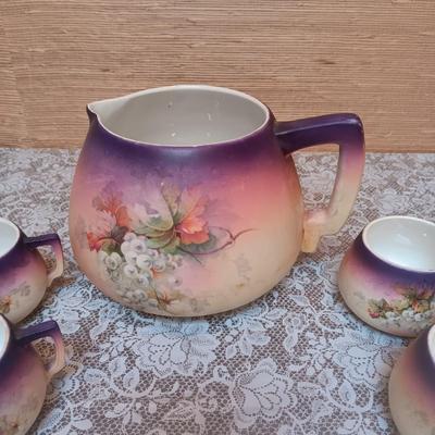 VINTAGE HANDPAINTED PORCELAIN TEAPOT AND CUPS