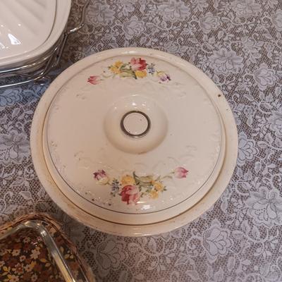 VARIOUS BAKING DISHES
