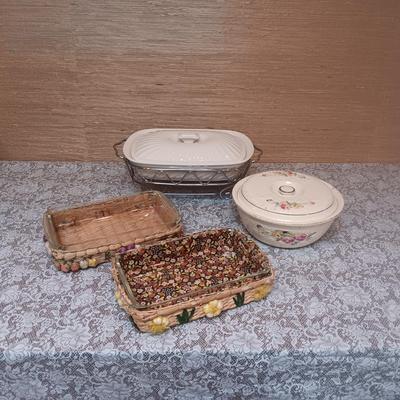 VARIOUS BAKING DISHES