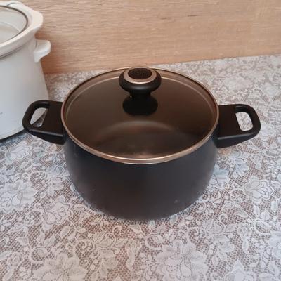 PAMPERED CHEF AND OTHER COOKWARE