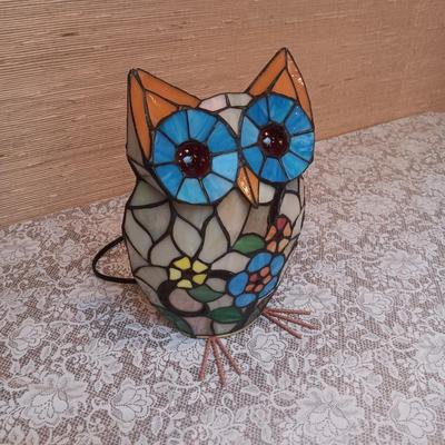 STAINED GLASS OWL LAMP