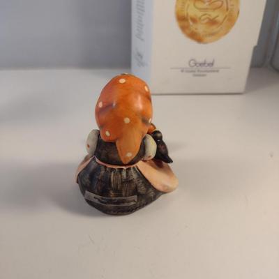 Pair of Hummel Figurines- 'Morning Concert' and 'Happy Pastime'