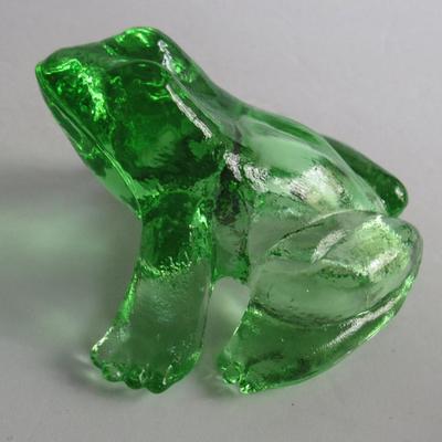 Older Mosser Glass Frog, Light Green