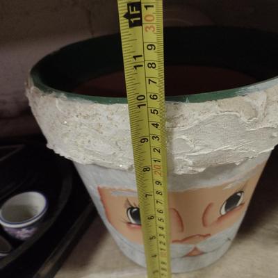 Collection of Garden Planter Pots and Stepping Stone Forms