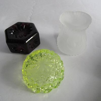 Lot of Salt Dips: LG Wright 3 Face, Mosser Purple and Vaseline, Glows