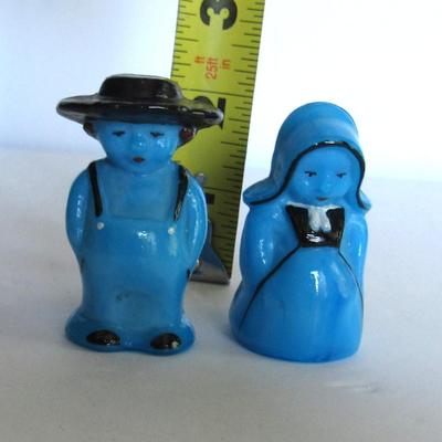 Older Boyd Glass Sarah and Eli Hand Painted Figurines